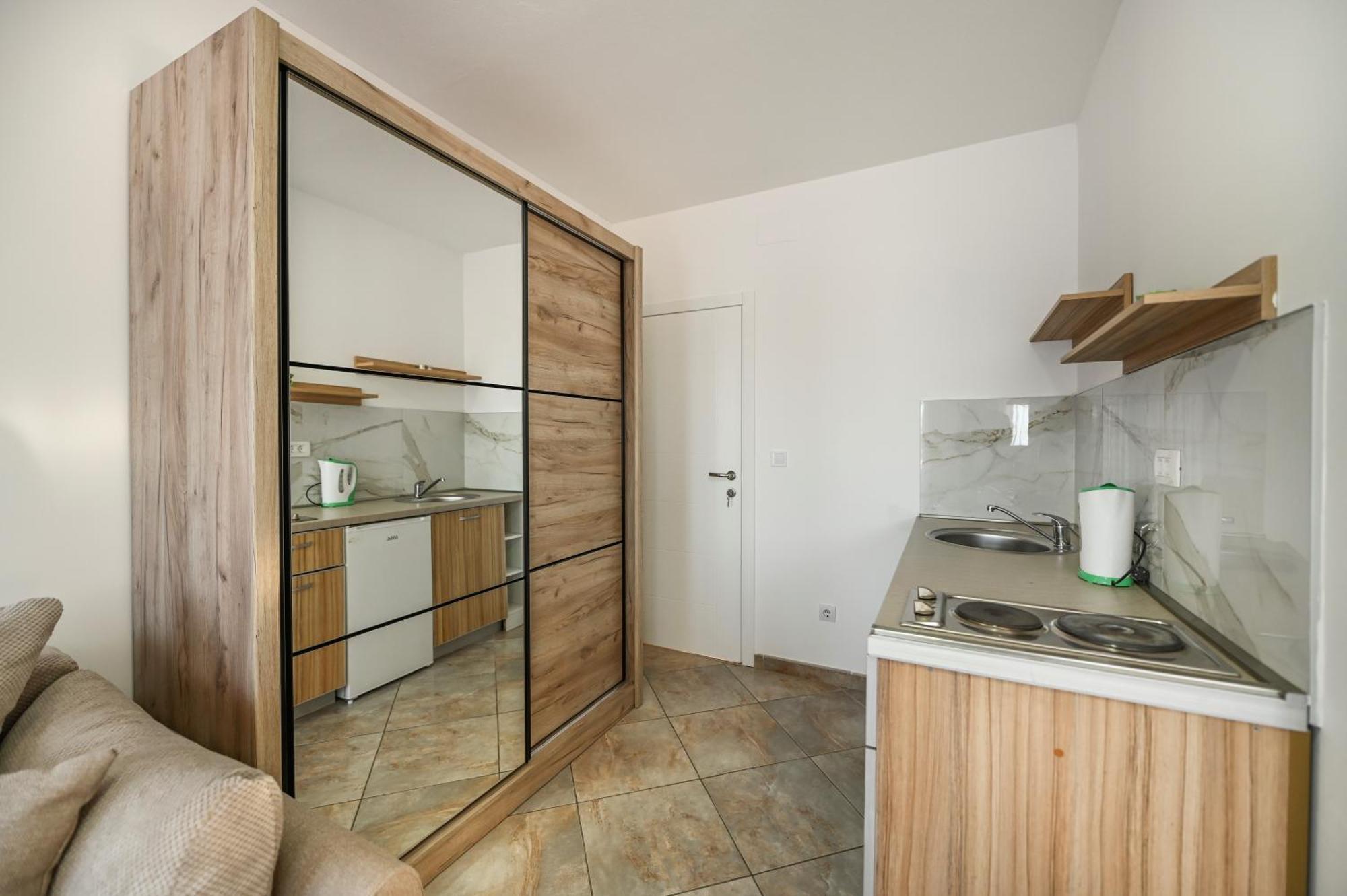 Villa Lux Rajovic Budva Exteriör bild