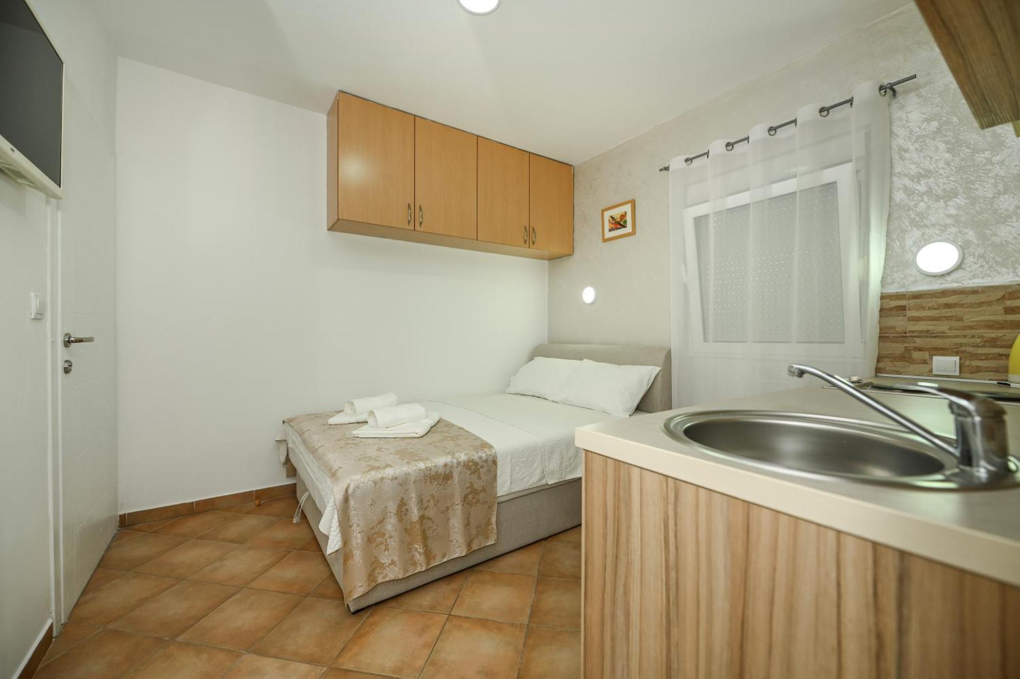 Villa Lux Rajovic Budva Exteriör bild